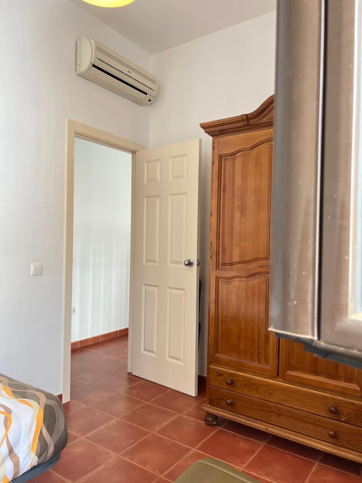 Apartamentos Sevilla Deluxe Rosales Los Rosales  المظهر الخارجي الصورة